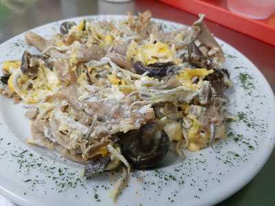 Cervecería Tapas Andalucía Cta!