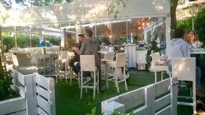 El Jardín Del Azoguejo