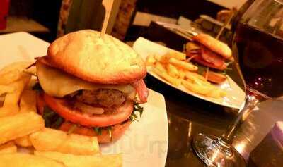 La Bodeguita De Chamberi - Photo 8