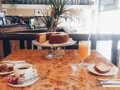 Bar Restaurante La Bublioteca