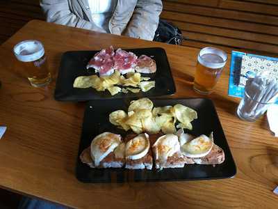 Bar Restaurante La Bublioteca