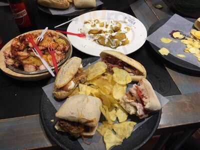 Cervecería 100 Montaditos