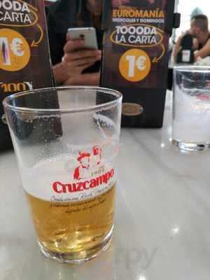 Cervecería 100 Montaditos