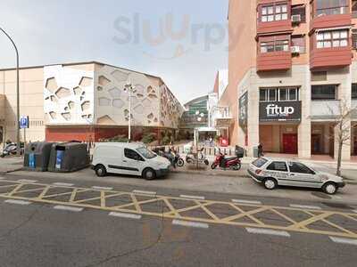 Cervecería 100 Montaditos