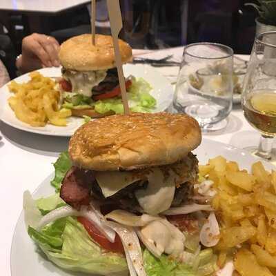 La Marría De Negresco