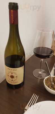 La Taverna Siciliana - Photo 7