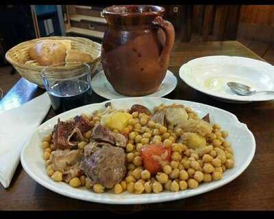 Bar Restaurante Suiza - Photo 7