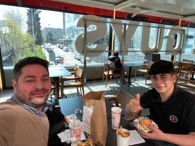 Five Guys Castellana Azca