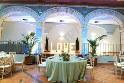 Casa De Burgos De Araceli