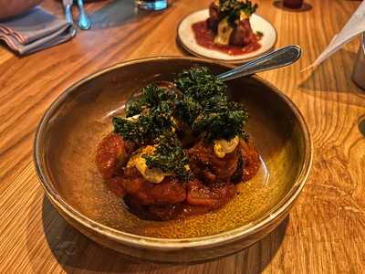 Cervecera-restaurante