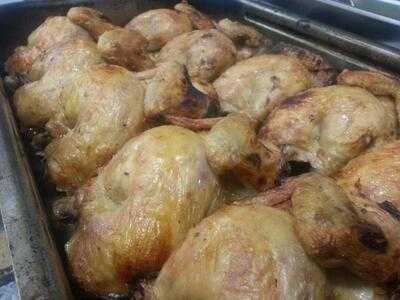 La Albahaca, Comida Casera Para Llevar