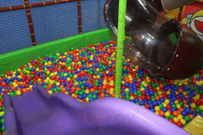 Puerto Pirata C.c.ermita Del Santo