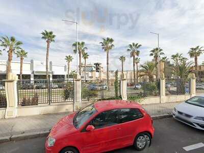 Puerto Pirata C.c.ermita Del Santo