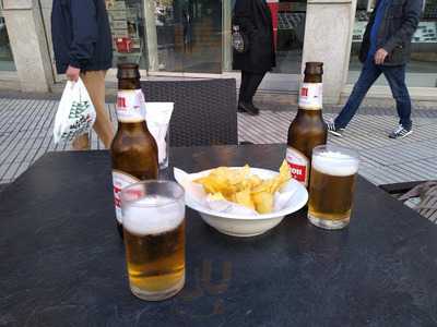 Cafetería Montesa-hermosilla 98