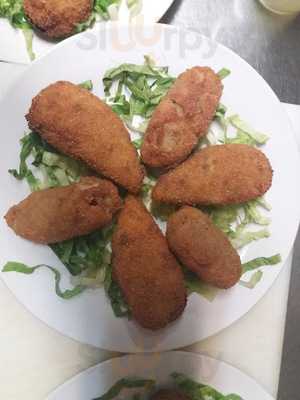 Cafetería Pasillo Verde