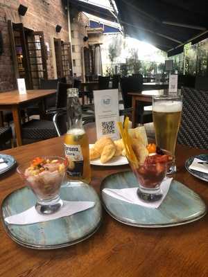 La Batea Fish Market