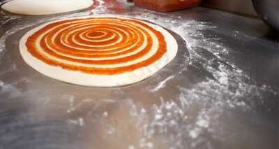 Pizzería Lungo Fiume