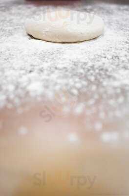 Pizzería Lungo Fiume