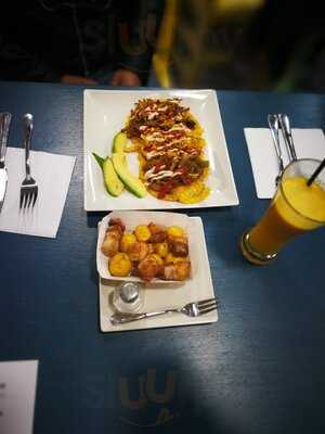 Arepa Y Cafe