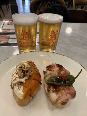 Bar Cervecería Tapas Y Pinchos