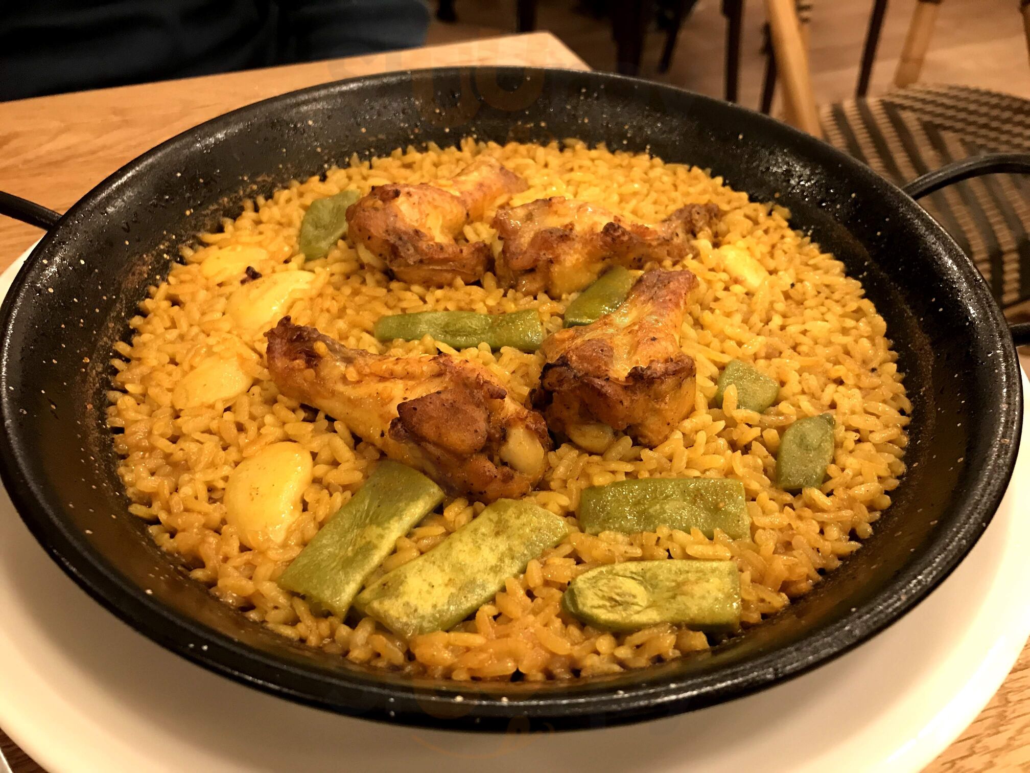 Bar Cervecería Tapas Y Pinchos