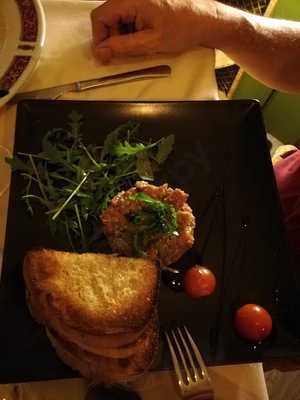 La Piccola Restaurante