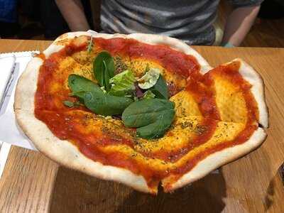 Ginos Novedades Plaza Carlos Trías Bertran