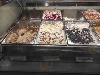 Pizzeria Y Heladeria Sienna