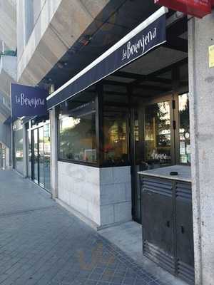 Calle Raimundo Fernandez