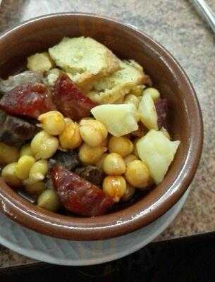 Cafetería Bocadillería Cervecería Castilla