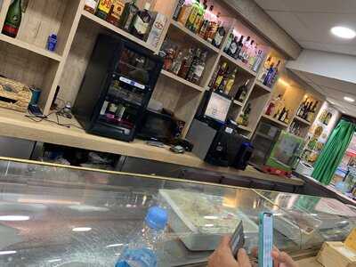 Cafetería Bocadillería Cervecería Castilla