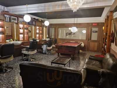 Compadre Barber's Club