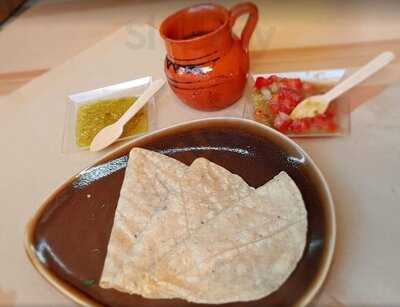 La Casa De Los Bisquets