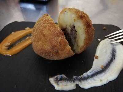 Bar Cerveceria Extremeños 2 - Photo 8