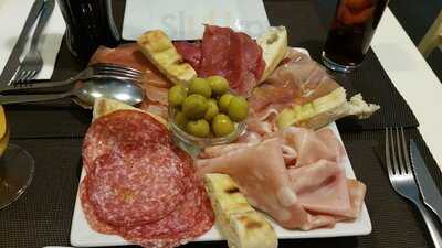 Pappone Trattoria Pizzería