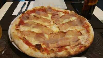 Pappone Trattoria Pizzería