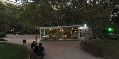 Noa Life & Restaurant