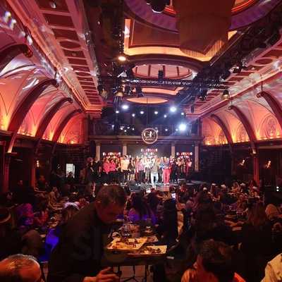 El Cortijo De Los Locos