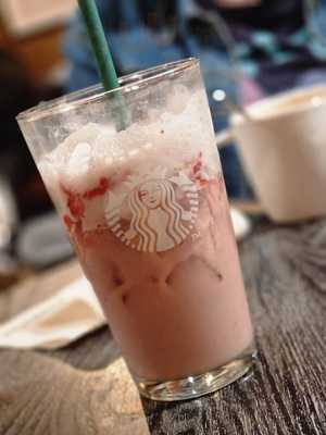 Starbucks Preciados 27