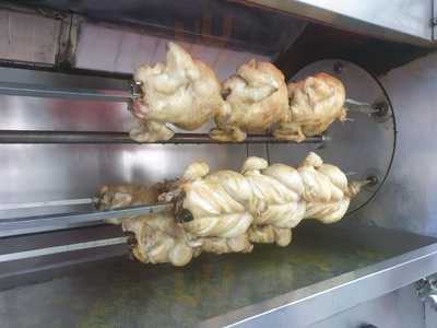 Asador De Pollos Las Chicas