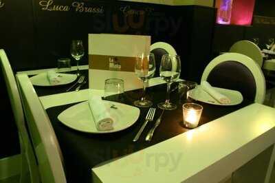 La Mafia Se Sienta A La Mesa