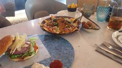 Cocina De Mercado - Novotel Puente De La Paz