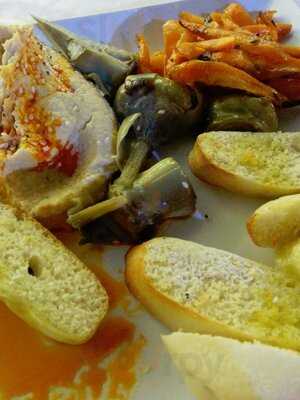 El Camping Tiki Lounge