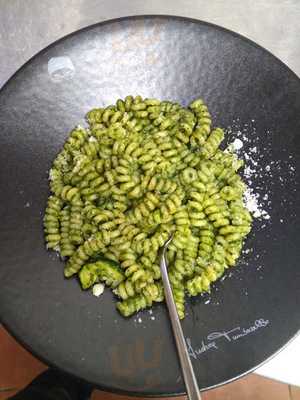 Andrea E I Suoi Amici