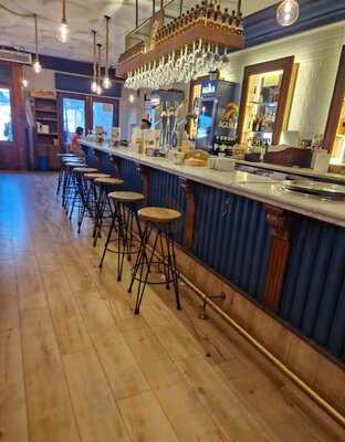 Cervecería Cruz Blanca