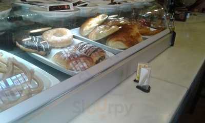 The Fatima's Vinos Y Pinchos