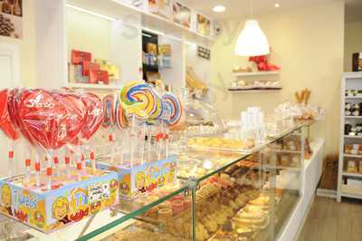 Panaderia Pasteleria Cafeteria Miago