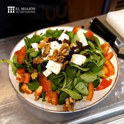 El Miajon De Los Castuos