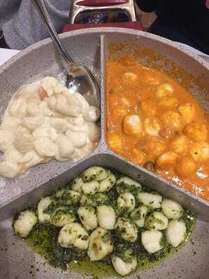 La Tagliatella C.c. Plaza Río 2, Madrid