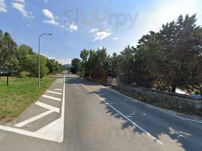 El Manantial De Los Molinos